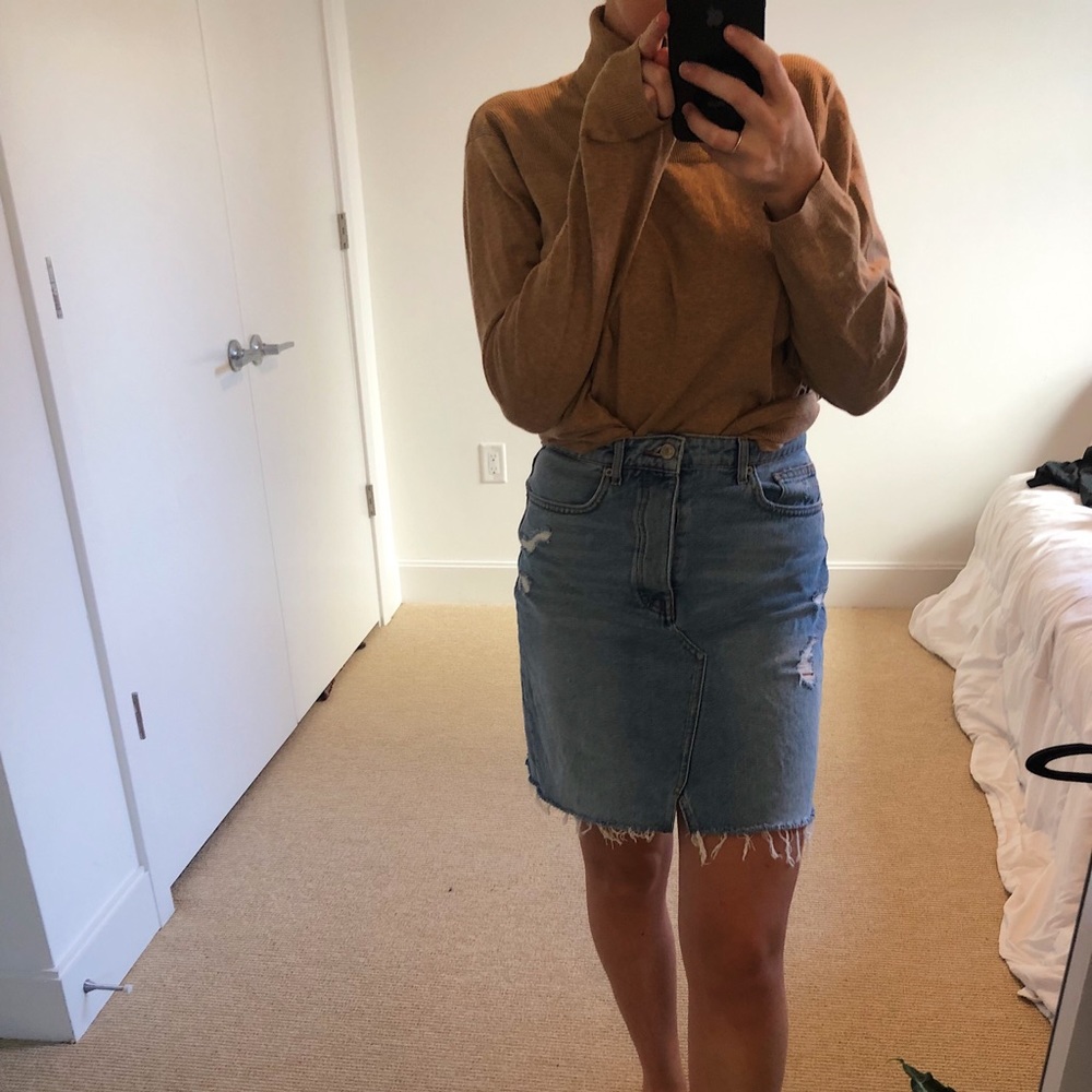 💫 tan turtleneck sweater 💫